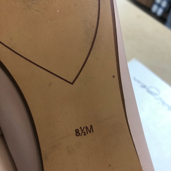 Halogen “Owen” Pointy Toe Lace Up Ghillie Flat - Picture 6 of 6